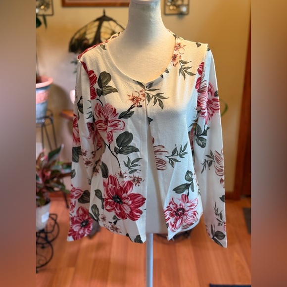NWOT Elegant Women’s Floral Open Front Cardigan White Red Size Medium Polyester - Picture 1 of 13